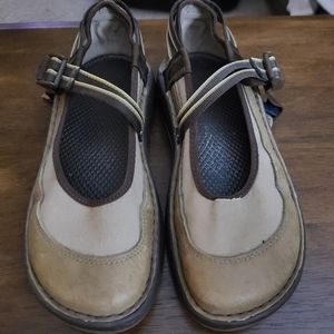 Chaco Mary Jane shoes, Beige, 7.5